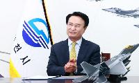(특집)박동식 사천시장, 사천-진주간 새 길 열어-인터뷰